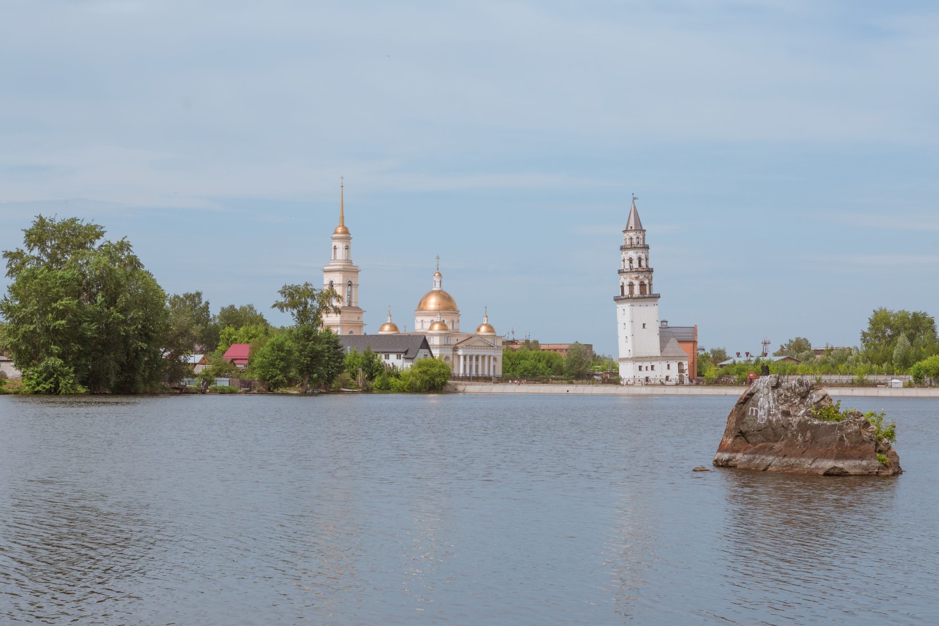 Девичий камень фото